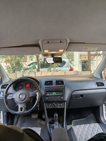 Volkswagen Polo 2012, 186,000 km - 1.6 l - Bakı