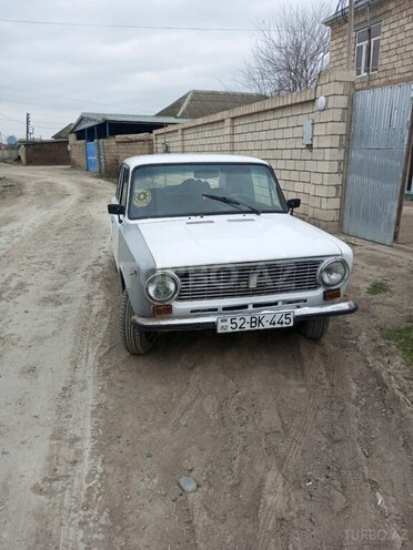 LADA (VAZ) 21011 1984, 230,000 km - 1.3 л - Salyan