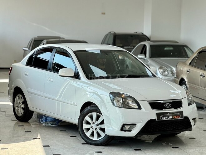 Kia Rio 2011, 214,000 km - 1.4 л - Bakı