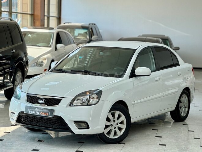 Kia Rio 2011, 214,000 km - 1.4 л - Bakı