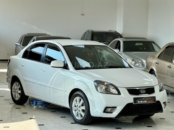 Kia Rio 2011, 214,000 km - 1.4 л - Bakı