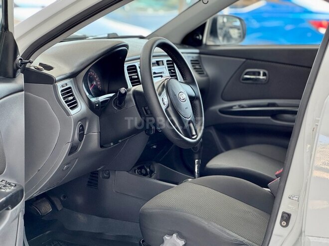 Kia Rio 2011, 214,000 km - 1.4 л - Bakı