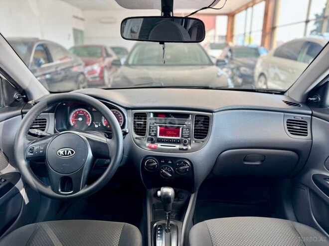 Kia Rio 2011, 214,000 km - 1.4 л - Bakı
