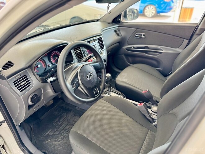 Kia Rio 2011, 214,000 km - 1.4 л - Bakı