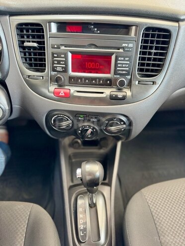 Kia Rio 2011, 214,000 km - 1.4 л - Bakı