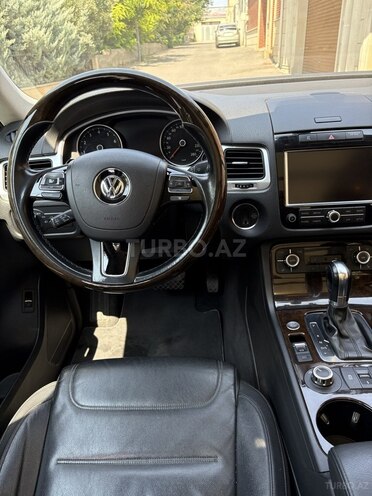 Volkswagen Touareg 2013, 133,000 km - 3.6 l - Bakı