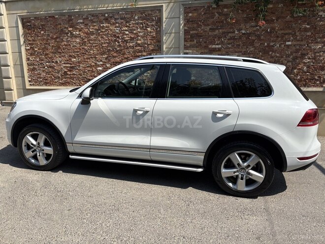 Volkswagen Touareg 2013, 133,000 km - 3.6 l - Bakı
