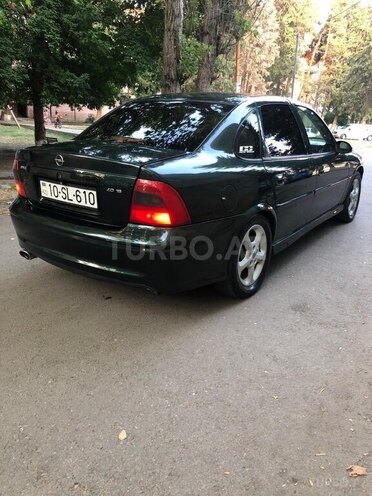Opel Vectra 2000, 358,226 km - 2.0 l - Qazax
