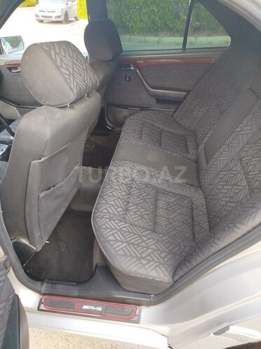 Mercedes C 200 1995, 425,852 km - 2.0 л - Bakı