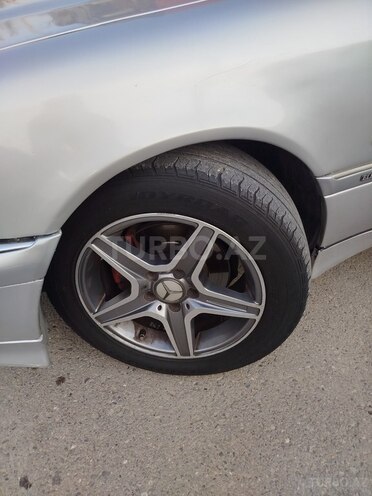 Mercedes C 200 1995, 425,852 km - 2.0 л - Bakı