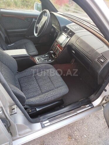 Mercedes C 200 1995, 425,852 km - 2.0 л - Bakı