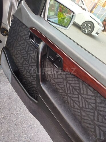Mercedes C 200 1995, 425,852 km - 2.0 л - Bakı