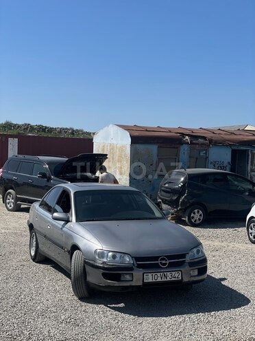 Opel Omega 1995, 154,400 km - 2.0 l - Bakı