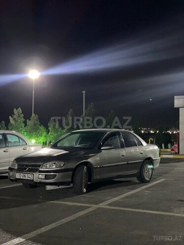 Opel Omega 1995, 154,400 km - 2.0 l - Bakı