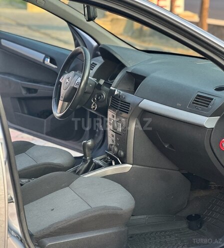 Opel Astra 2006, 355,000 km - 1.4 l - Gəncə