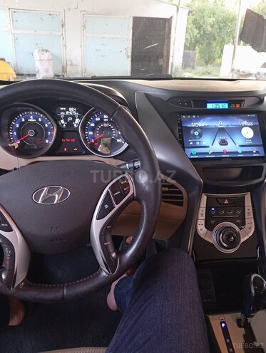 Hyundai Elantra 2011, 180,000 km - 1.8 л - Şirvan
