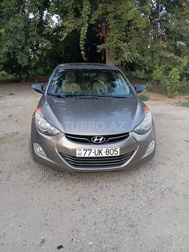 Hyundai Elantra 2011, 180,000 km - 1.8 л - Şirvan