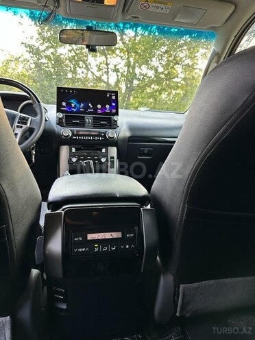 Toyota Land Cruiser Prado 2013, 136,000 km - 2.7 л - Bakı