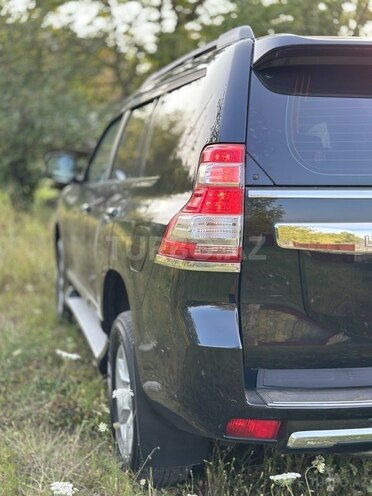 Toyota Land Cruiser Prado 2013, 136,000 km - 2.7 л - Bakı