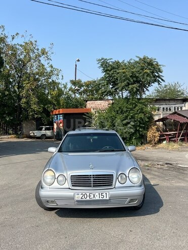 Mercedes E 220 d 1998, 390,000 km - 2.2 л - Gəncə