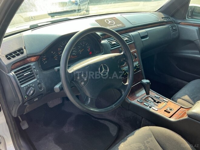 Mercedes E 220 d 1998, 390,000 km - 2.2 л - Gəncə