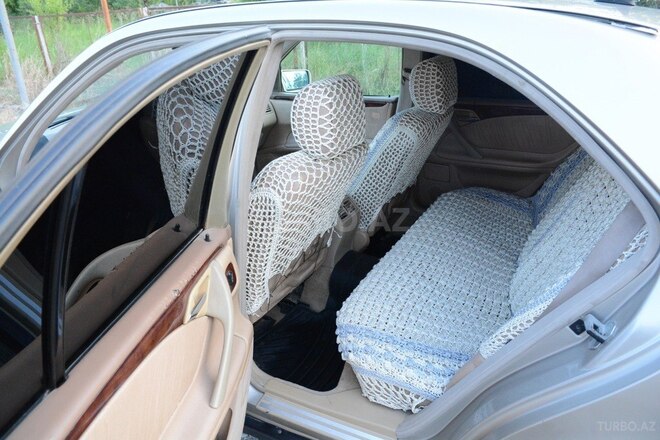 Mercedes E 240 1999, 378,475 km - 2.4 l - Biləsuvar