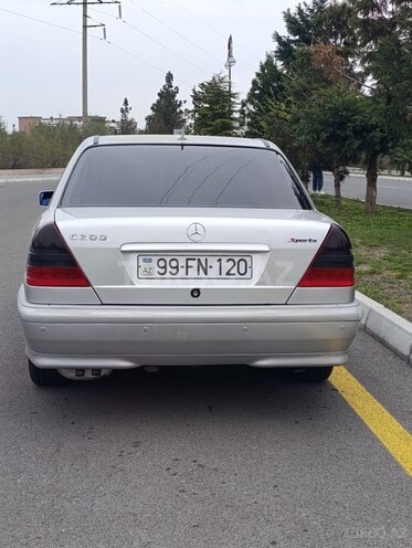 Mercedes C 200 1999, 510,337 km - 2.0 l - Naftalan