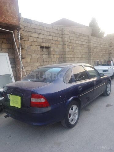 Opel Vectra 1997, 354,646 km - 1.8 l - Bakı
