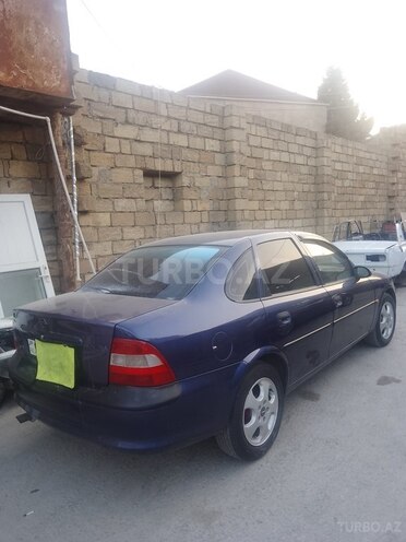 Opel Vectra 1997, 354,646 km - 1.8 l - Bakı