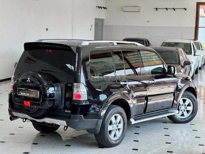 Mitsubishi Pajero 2008, 214,000 km - 3.0 l - Bakı