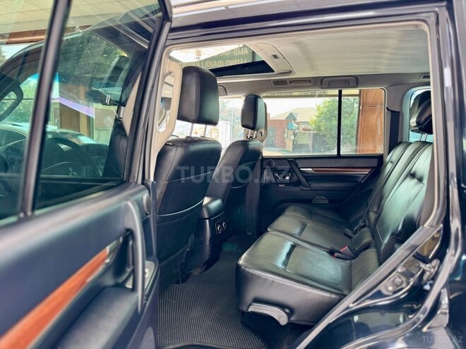 Mitsubishi Pajero 2008, 214,000 km - 3.0 l - Bakı