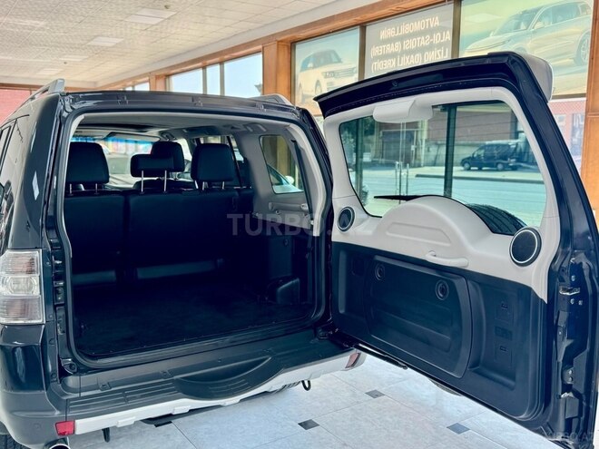 Mitsubishi Pajero 2008, 214,000 km - 3.0 l - Bakı