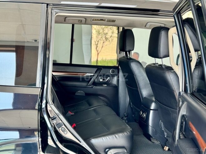 Mitsubishi Pajero 2008, 214,000 km - 3.0 l - Bakı
