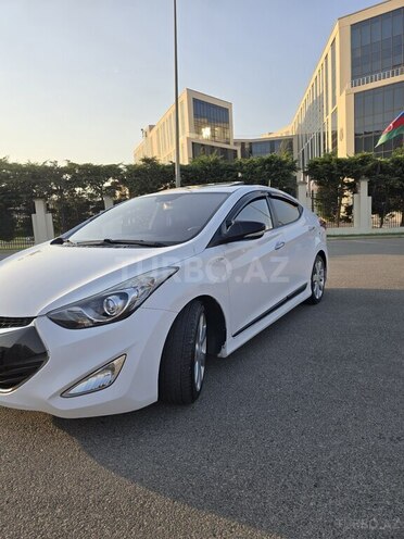 Hyundai Avante 2012, 200,000 km - 1.6 l - Bakı