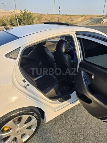 Hyundai Avante 2012, 200,000 km - 1.6 l - Bakı