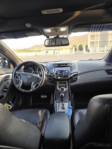 Hyundai Avante 2012, 200,000 km - 1.6 l - Bakı