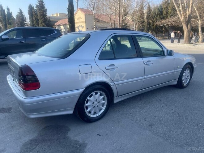 Mercedes C 180 1999, 267,000 km - 1.8 l - Mingəçevir