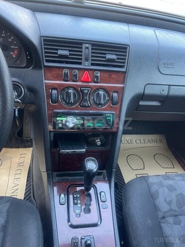 Mercedes C 180 1999, 267,000 km - 1.8 l - Mingəçevir