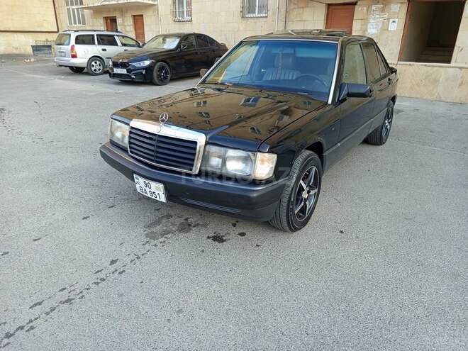 Mercedes 190 1993, 228,000 km - 2.3 l - Bakı
