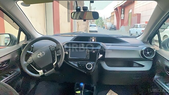 Toyota Aqua 2020, 115,000 km - 1.5 л - Gəncə