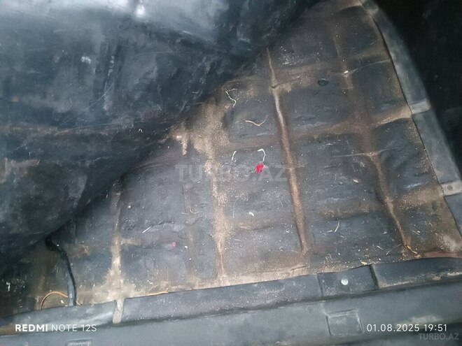 LADA (VAZ) 2106 1997, 200,000 km - 1.6 л - Astara