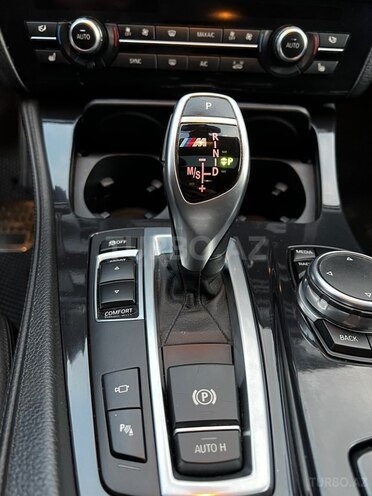 BMW 520 2015, 176,000 km - 2.0 l - Lənkəran