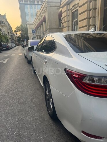 Lexus ES 300h 2013, 280,000 km - 2.4 l - Bakı