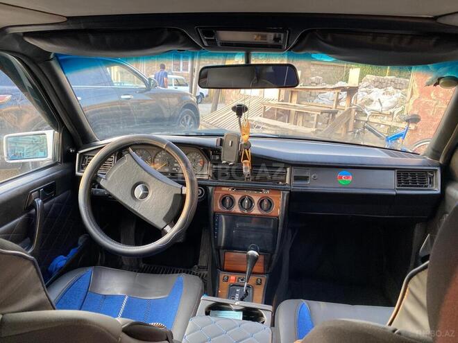 Mercedes 190 1990, 350,000 km - 2.3 л - Bakı