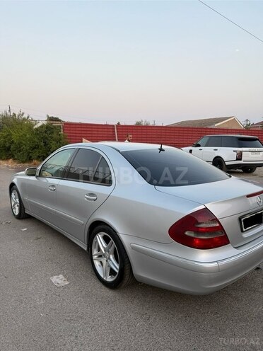Mercedes E 270 2002, 250,279 km - 2.7 l - Bakı