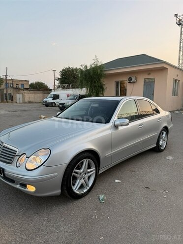 Mercedes E 270 2002, 250,279 km - 2.7 l - Bakı