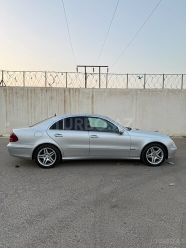 Mercedes E 270 2002, 250,279 km - 2.7 l - Bakı