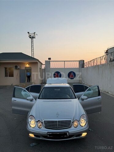 Mercedes E 270 2002, 250,279 km - 2.7 l - Bakı
