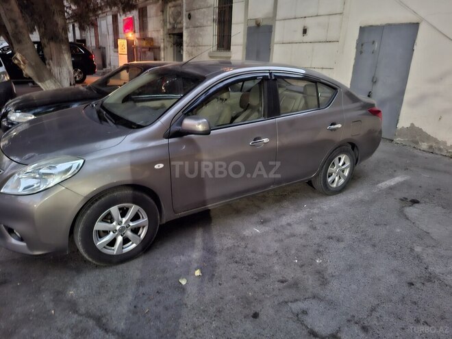 Nissan Sunny 2014, 306,000 km - 1.5 л - Bakı