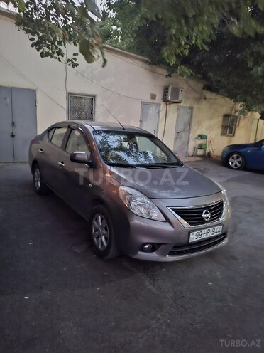 Nissan Sunny 2014, 306,000 km - 1.5 л - Bakı